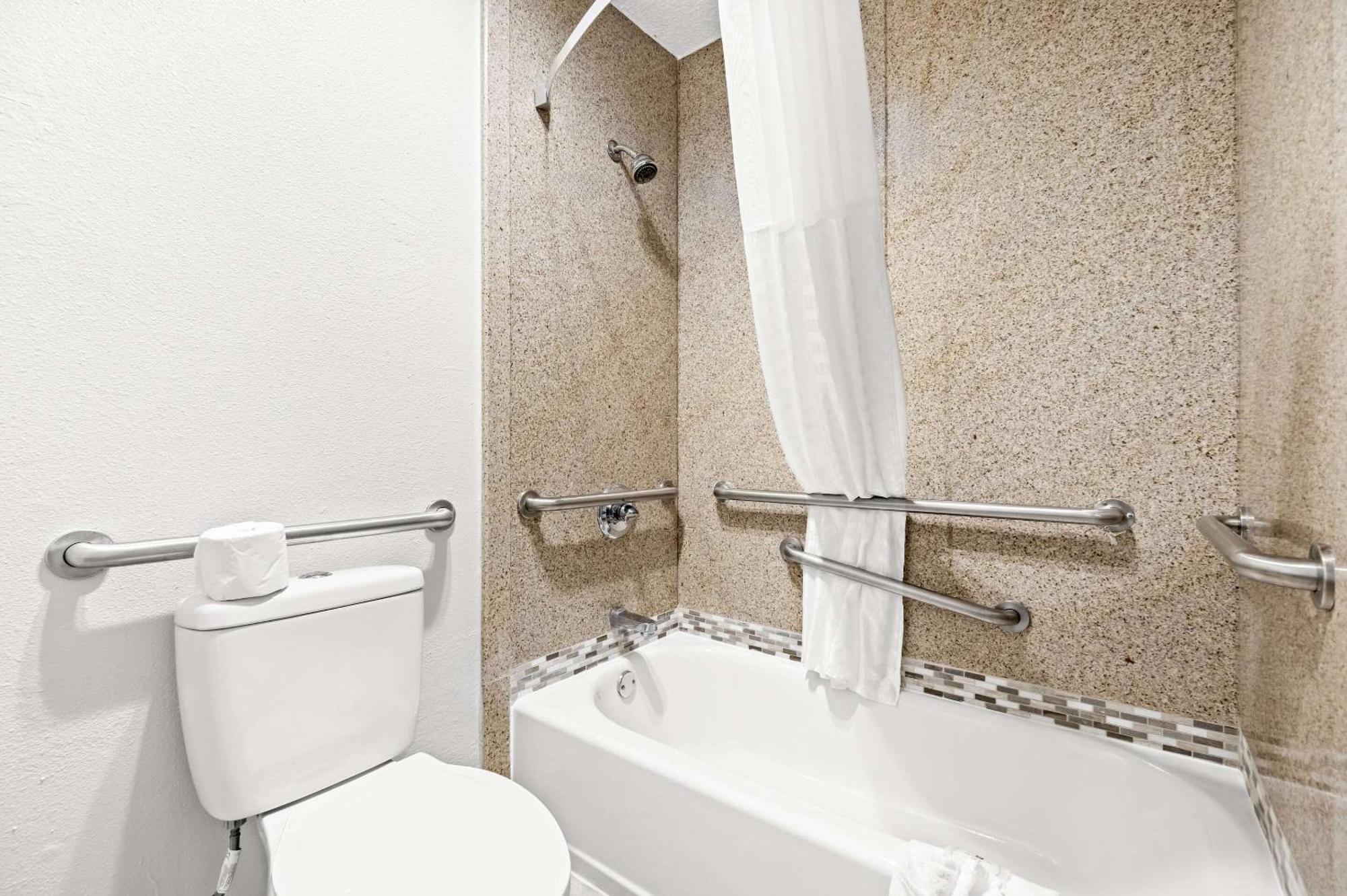 Quality Inn Plainview Exterior foto